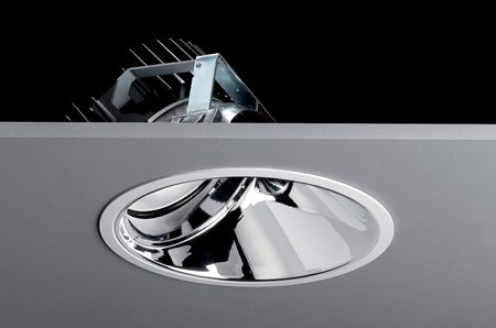 Concord Ascent 150 LED II rond lèche-mur 28W 3200lm 830 Refl. Luminaire en aluminium Concord - 1 pièce